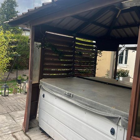 Tiny House Independante Tout Confort Et Tout Equipee Calme Et Intimee Assuree Morhange Exterior photo